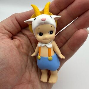 Sonny Angel Hard to Find H Family Series 2020 - Confirmed Little Child.